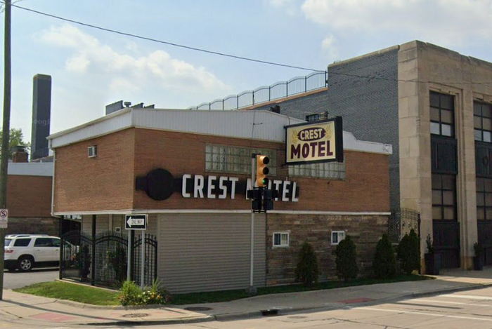 Crest Motel - Web Listing